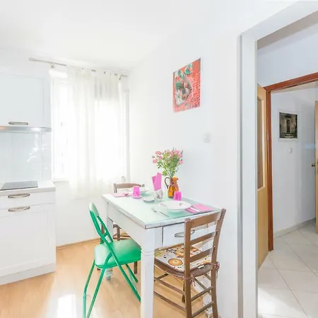 Beautiful Rustical Ana In The Heart Of Apartment *