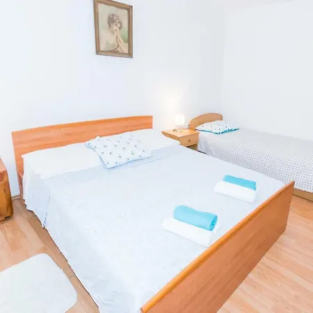Beautiful Rustical Ana In The Heart Of Apartment Rovinj