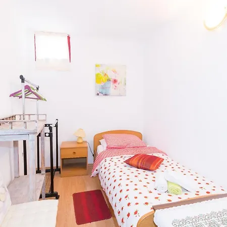 Beautiful Rustical Ana In The Heart Of Apartment Rovinj