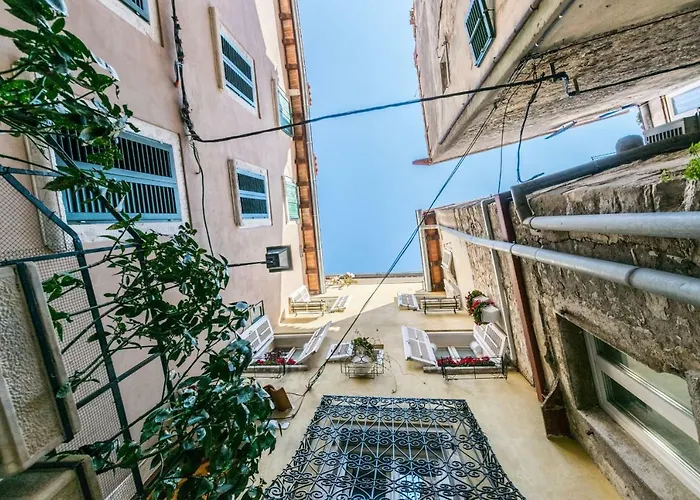 Beautiful Rustical Ana In The Heart Of